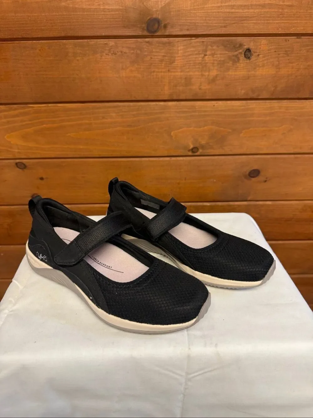 Rykä Echo Knit Mary Jane Sneakers Black Sz 8 NWOT